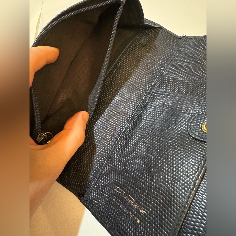 Salvatore Ferragamo Black Textured Leather Wallet - Picture 7 of 12